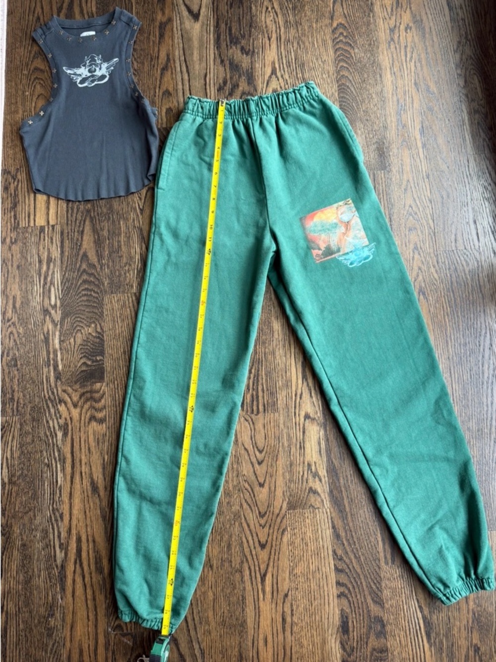 Boys Lie Jumping to conclusions sweatpants. Size small. Sold with Boys Lie tank